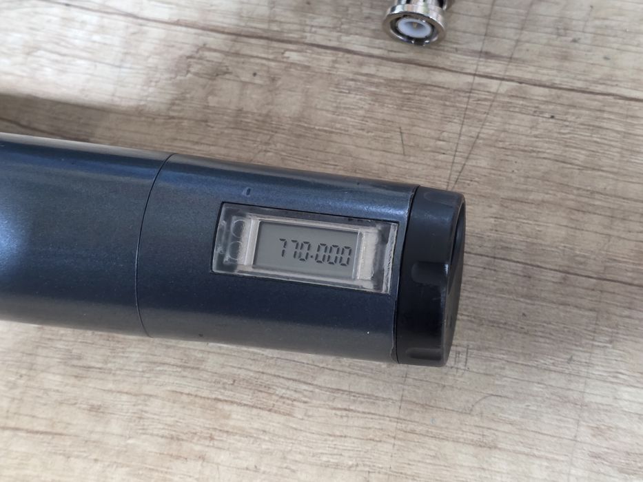 Microfon wireless SENNHEISER ew100, receiver em100, 740-772 Mhz