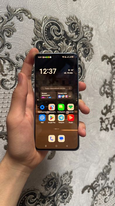 Oppo Reno 11F 5G продаются