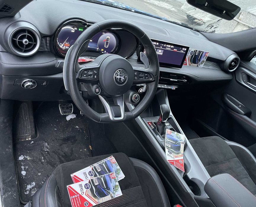 Alfa Romeo Tonale plansa de bord - kit airbag volan pasager - centuri