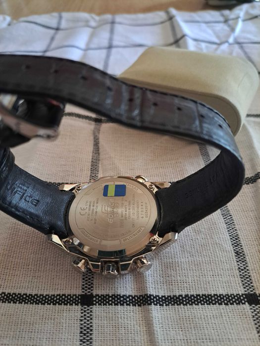 Ceas Casio EQB 500