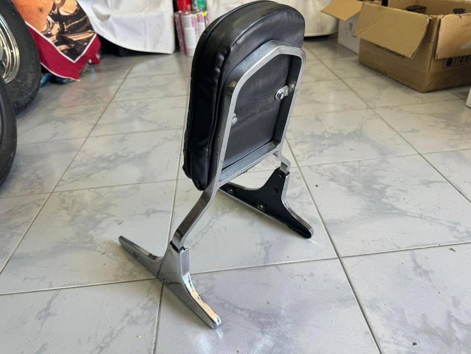 Оригинална задна облегалка за Honda VLX 400 / Steed