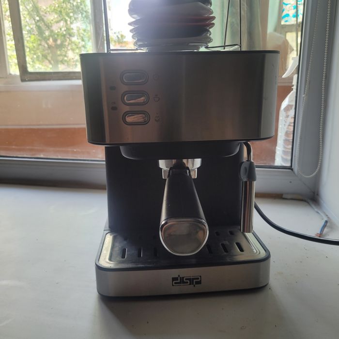 Кофемашина с капучинатором