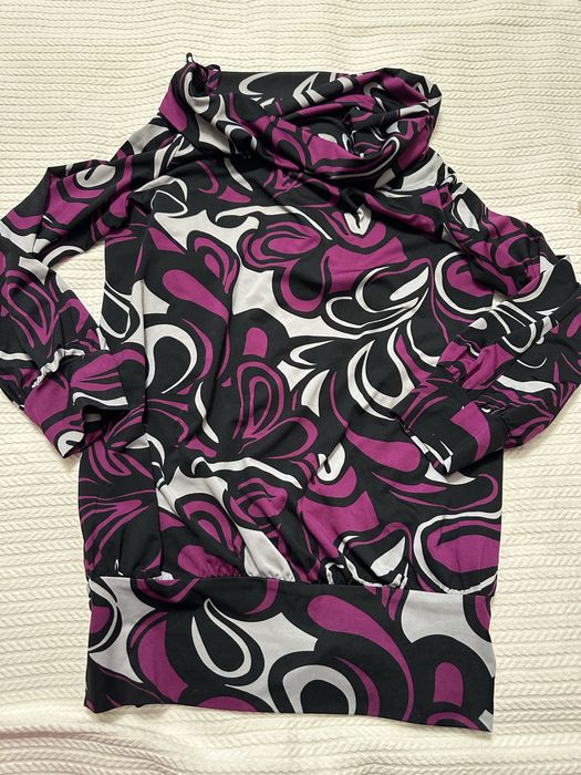 Пуловер кофта  с воротником