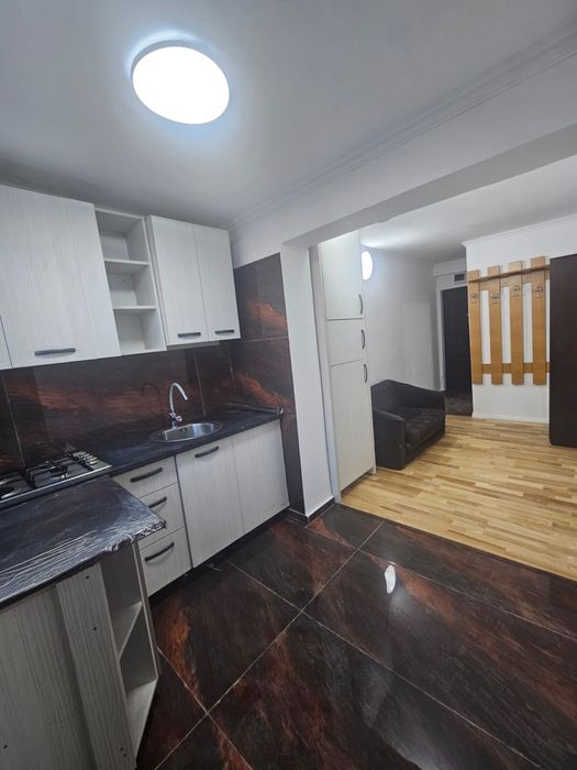 Inchiriez aparatament 2 cam., parter CET, 32.2 mp