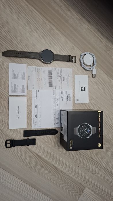 Smartwatch Huawei Watch GT 3 Pro – Stare impecabilă (pachet complet + curea cadou)