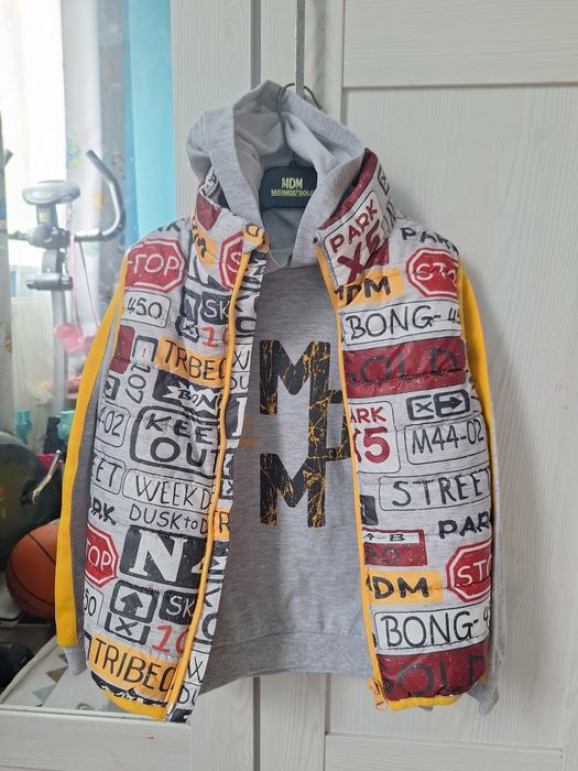 Екип с елек и яке 128 размер