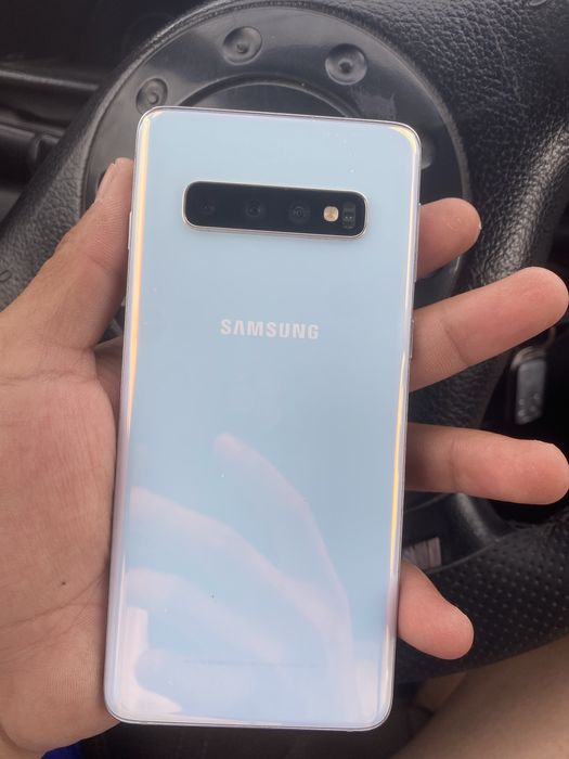 Самсунг S10 Samsung S10