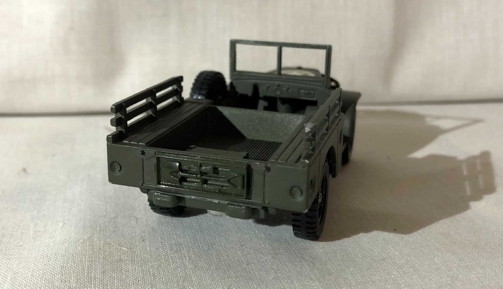 Macheta militara Dodge WC 4x4 USA Solido metal originala