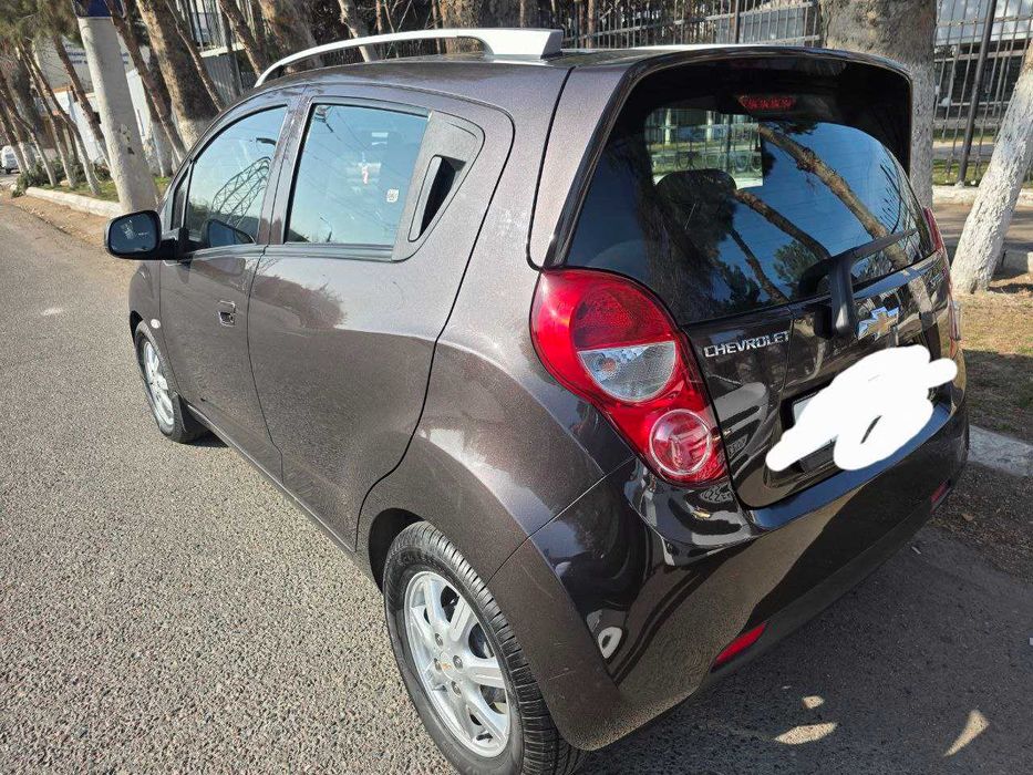 Spakt avtomashinasini sotish uchun