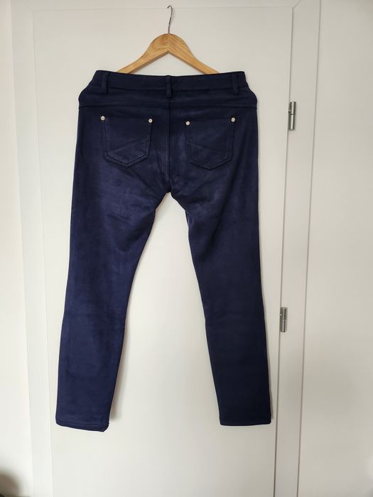 Pantaloni bleumarin