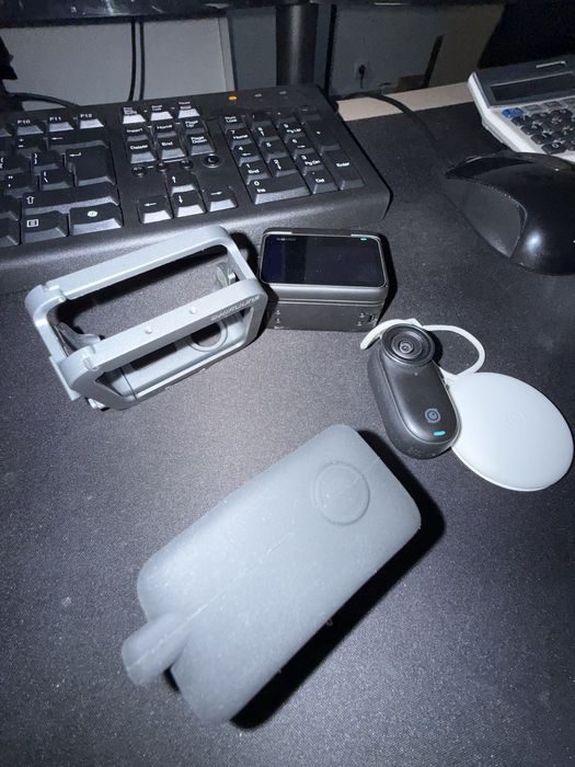 Camera ultra compacta 4k Insta 360 go 3s