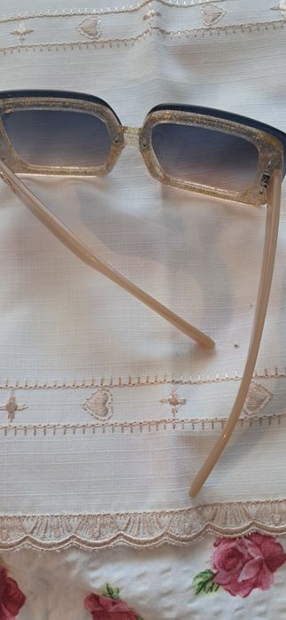 Дамски слънчеви очила