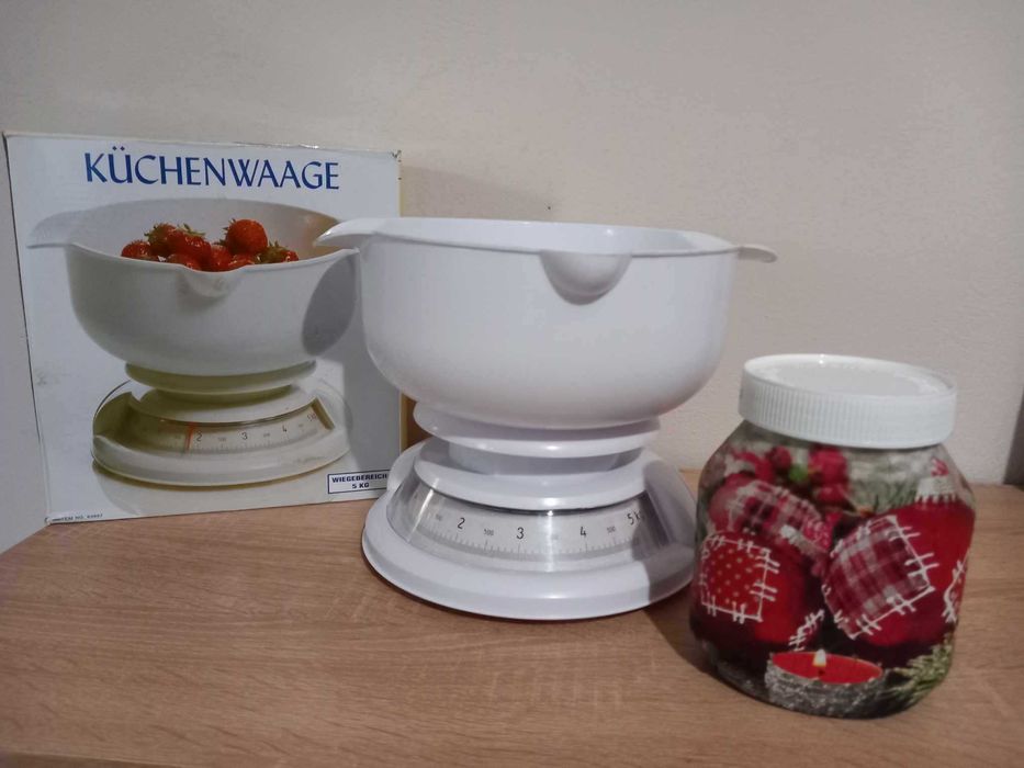 Кухненска везна с подарък