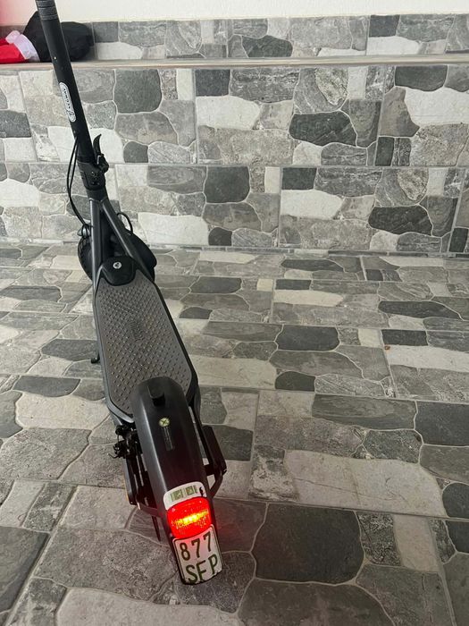 Trotineta electrica NineBot