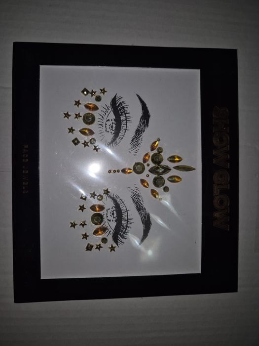 Bijuterii/strasuri/stickere decorative/accesorii decorative 2 modele