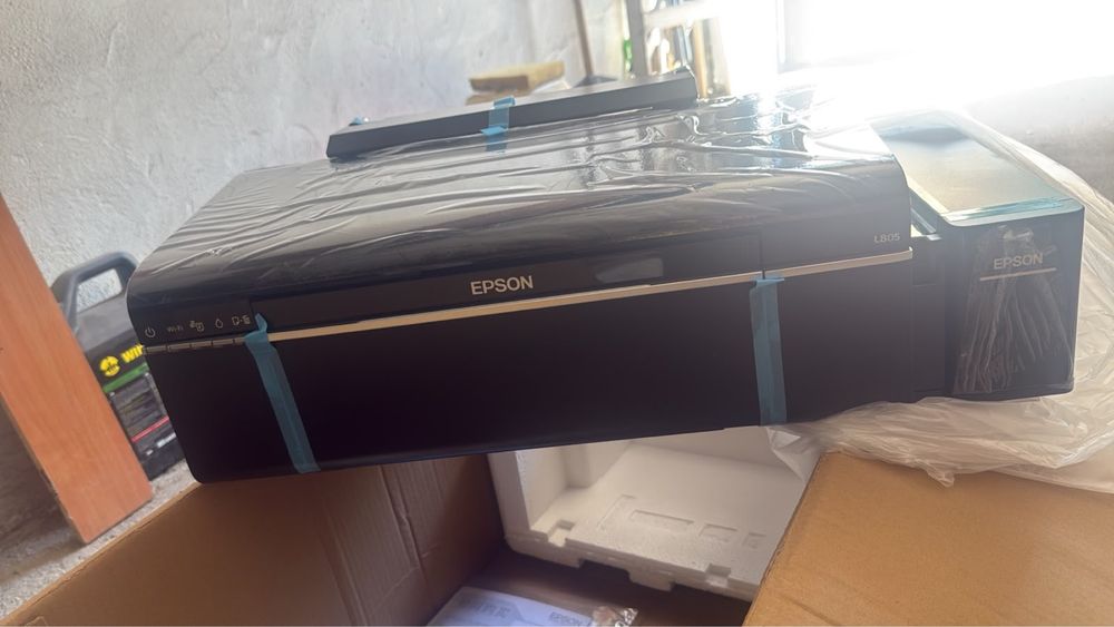 Epson l805  принтер новый