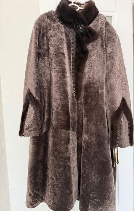 Продам шубу мутон размер 72, можно перешить