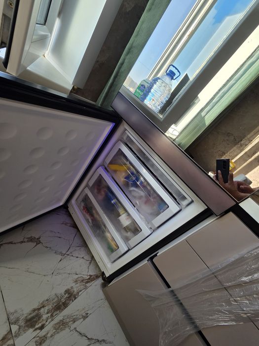 Холодильник  Samsung