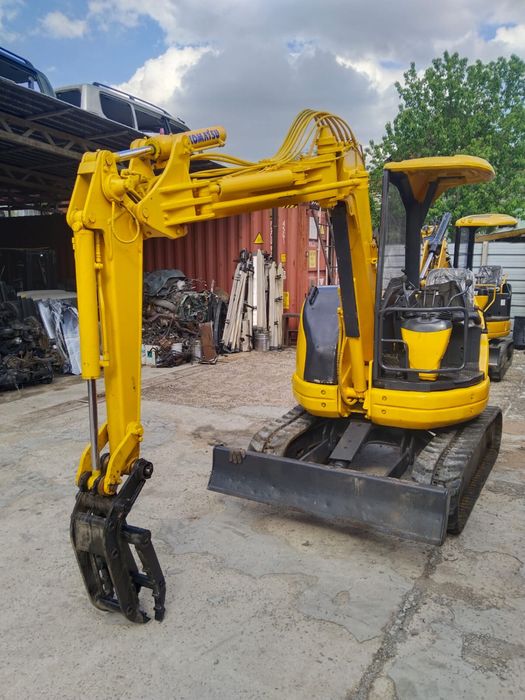 Продам мини экскаватор KOMATSU PC28UU-3  из Японии