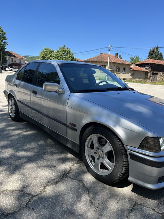 Е36 седан на части