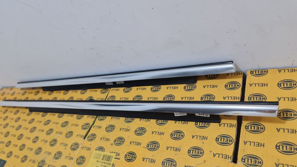 Perie geam crom ornament Audi A4 b8 8k