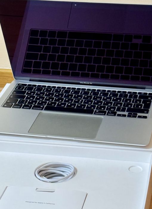 Макбук Air 13 - M1  (100% новый)