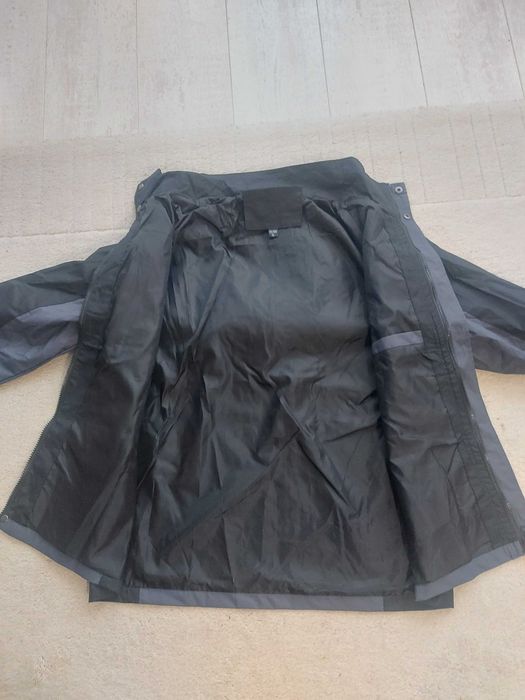 Мъжко пролетно-есенно яке - ветровка