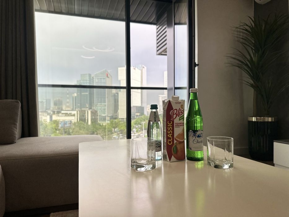 Kunlik kvartira NRG U TOWER