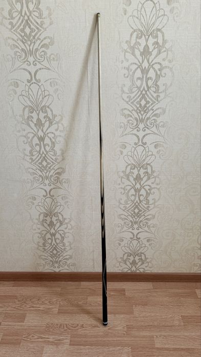 Бильярдный кий из дуба