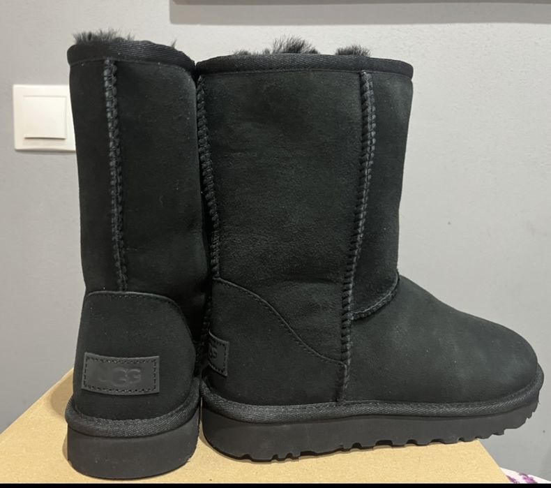 Нови ботушки UGG