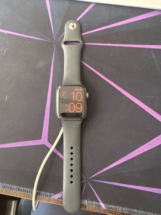 Apple Watch 5 серия 44мм