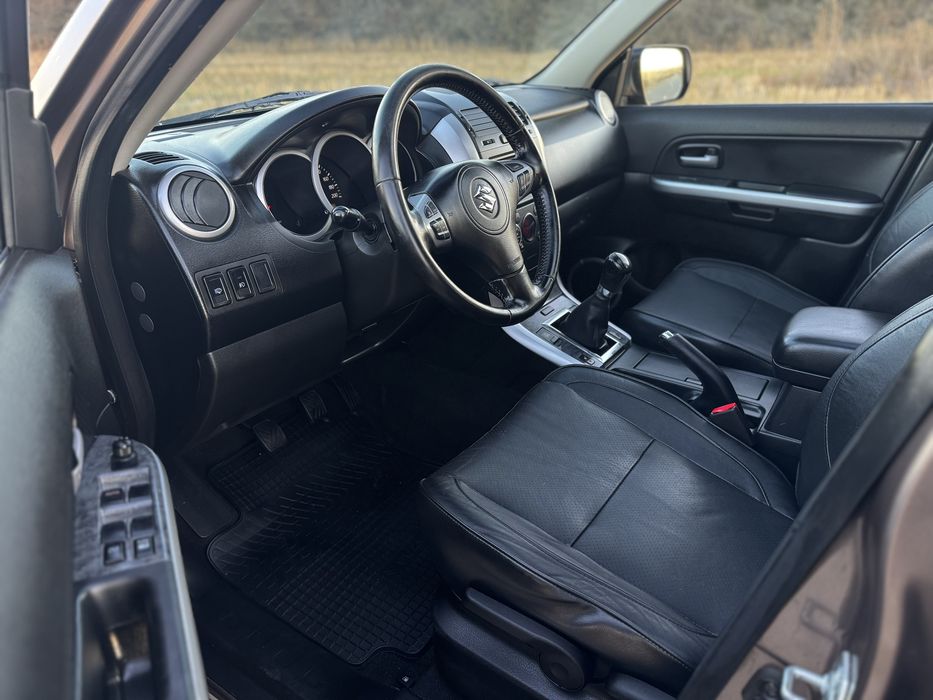 SUZUKI Grand Vitara 2013 — imagine 5