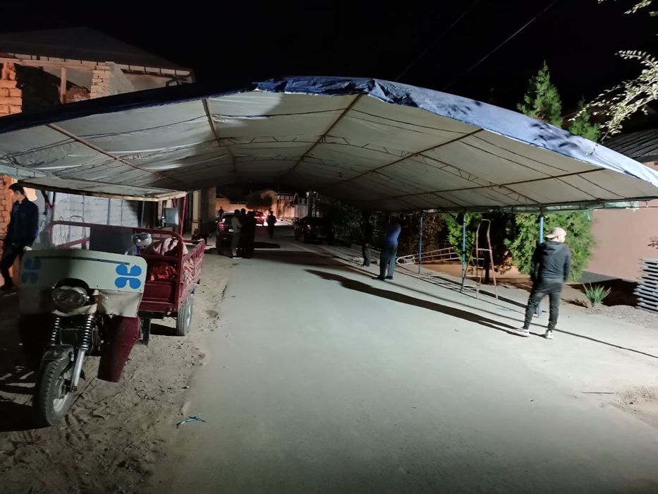 Toy marosim uchun palatka ustul ustul hamma narsa bor kamplekt sotilad