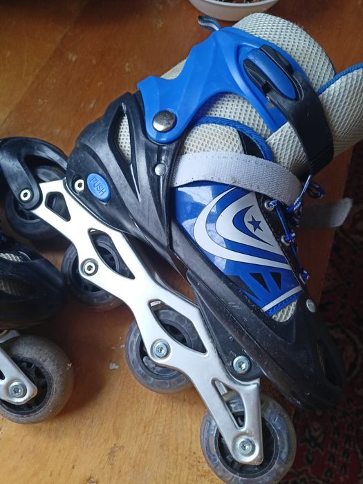 Срочно продам Ролики