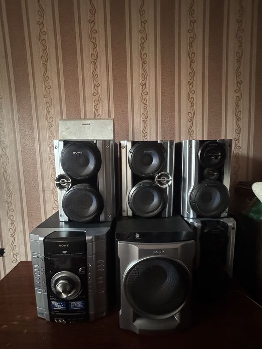 SONY маннитафон и калонка