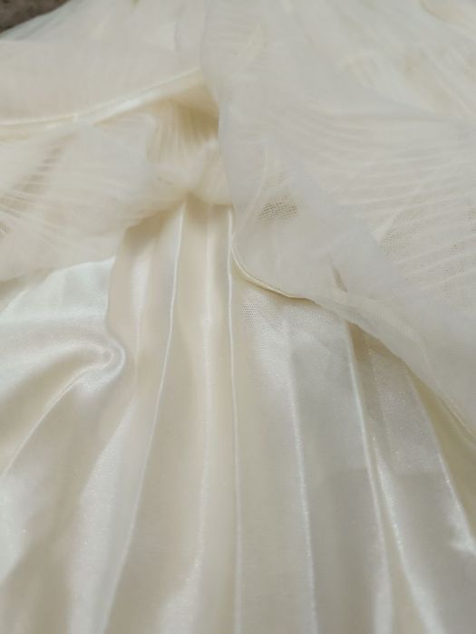 Стильный женский комплект — кофта и юбка, как новый!