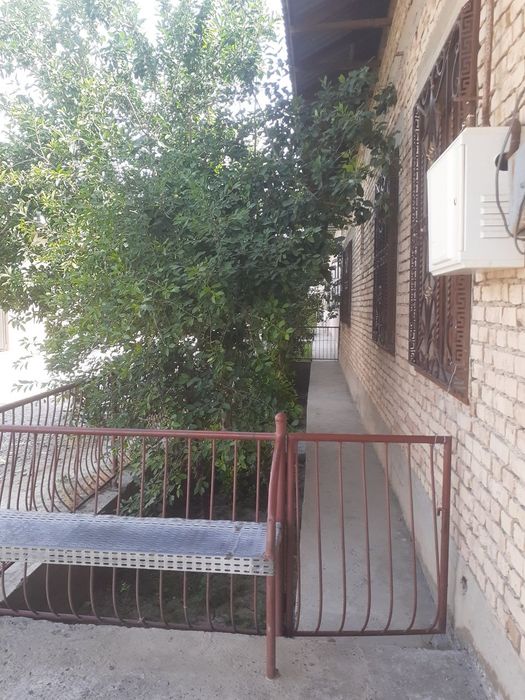 Ховли сотилади яшаш учун хамма шароитлар бор