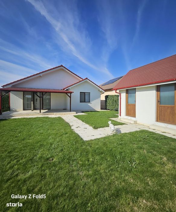 Casa Modernă De Închiriat În Sântandrei – 900 €/Lună, Negociabil!