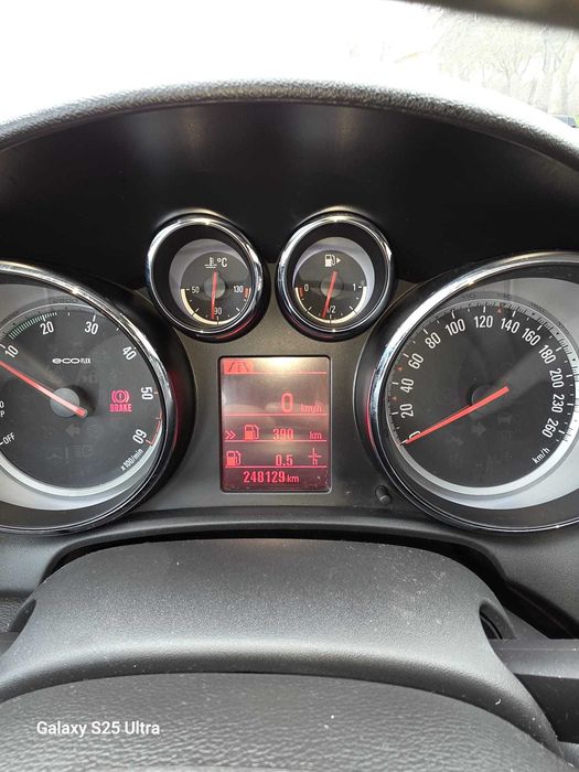 Opel astra j 1,7 cdti 110 cp