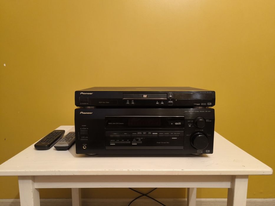 Ресивер и DVD плеер Pioneer