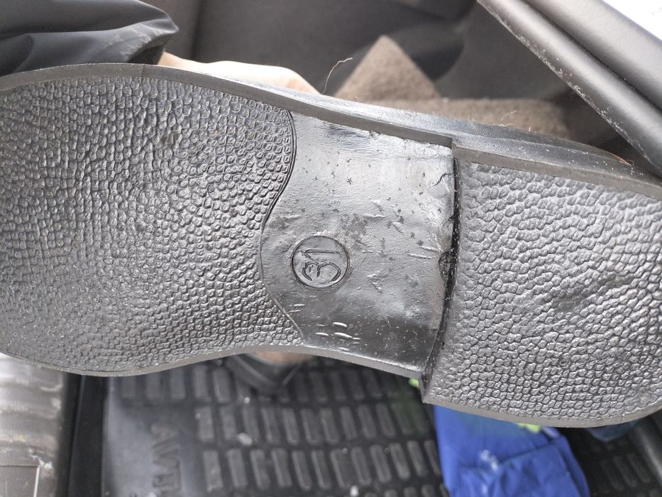 Продам Валенки с резиновой подошвой