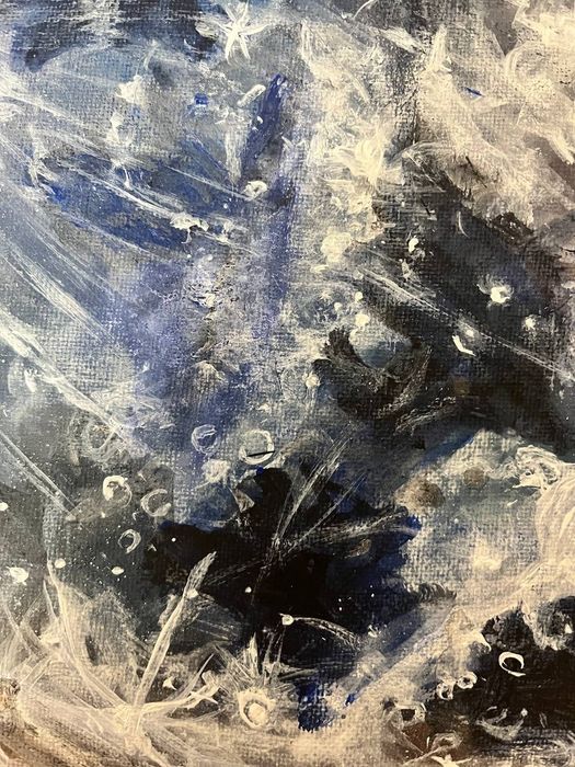 Круглая картина луны