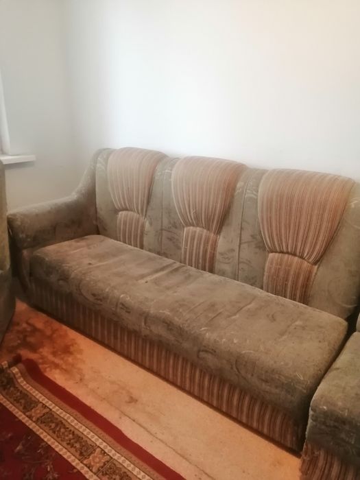 Продам хороший диван