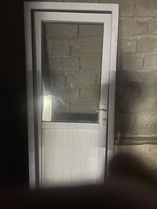 дверь пластиковые