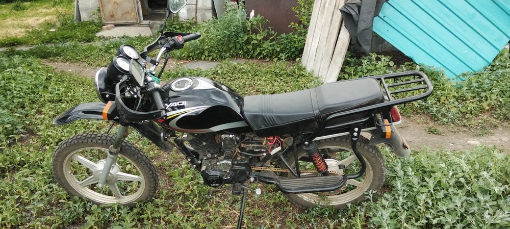 Продам мотоцикл яки 200