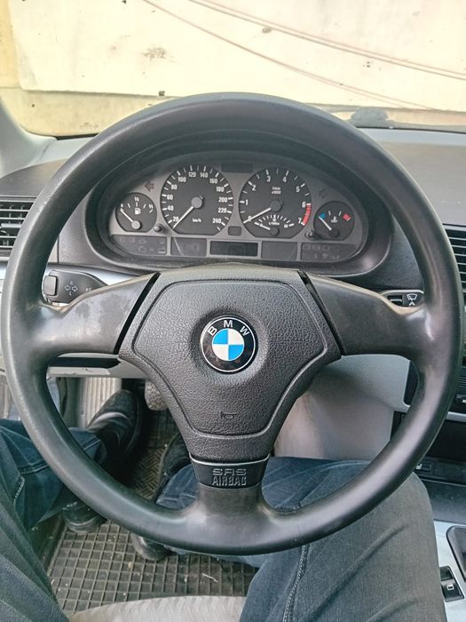 De vânzare-Bmw 320i e46