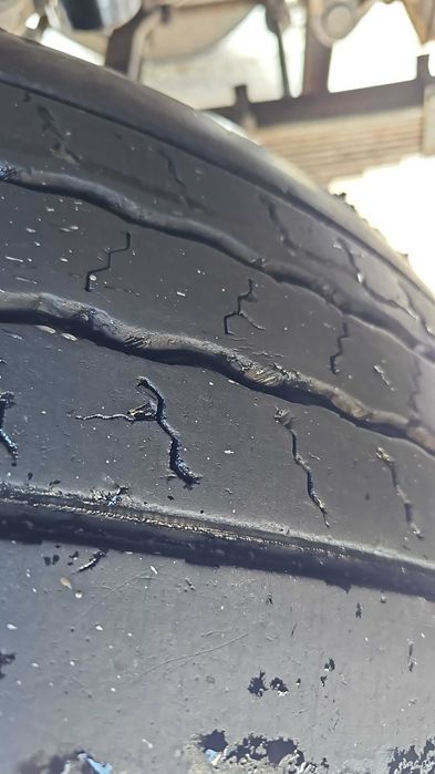 Шины диски колеса бескамерка