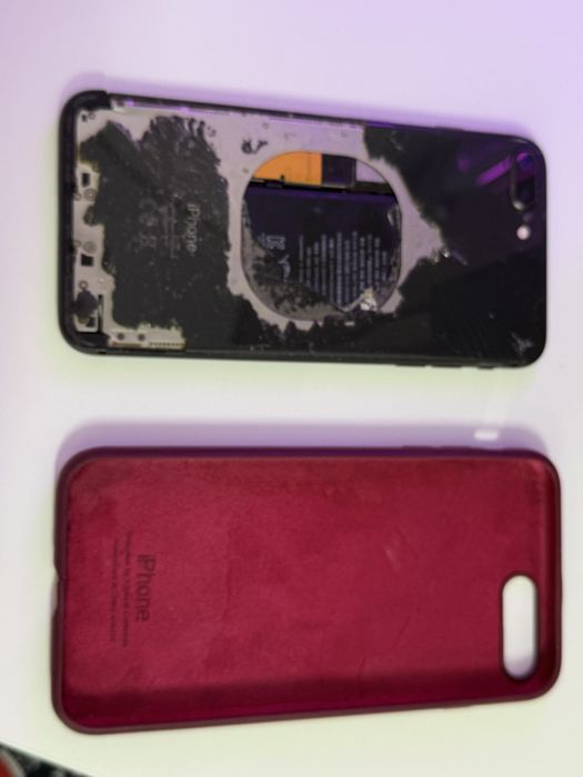 Смартфон Iphone 8+