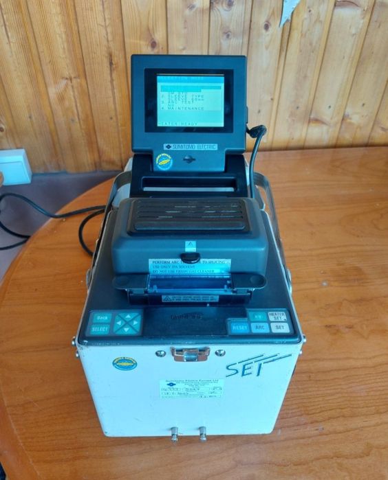 Vand Aparat Sudura prin Fuziune cu Fibra optica Sumitomo