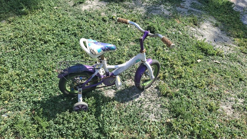 Продам велик за 8000т